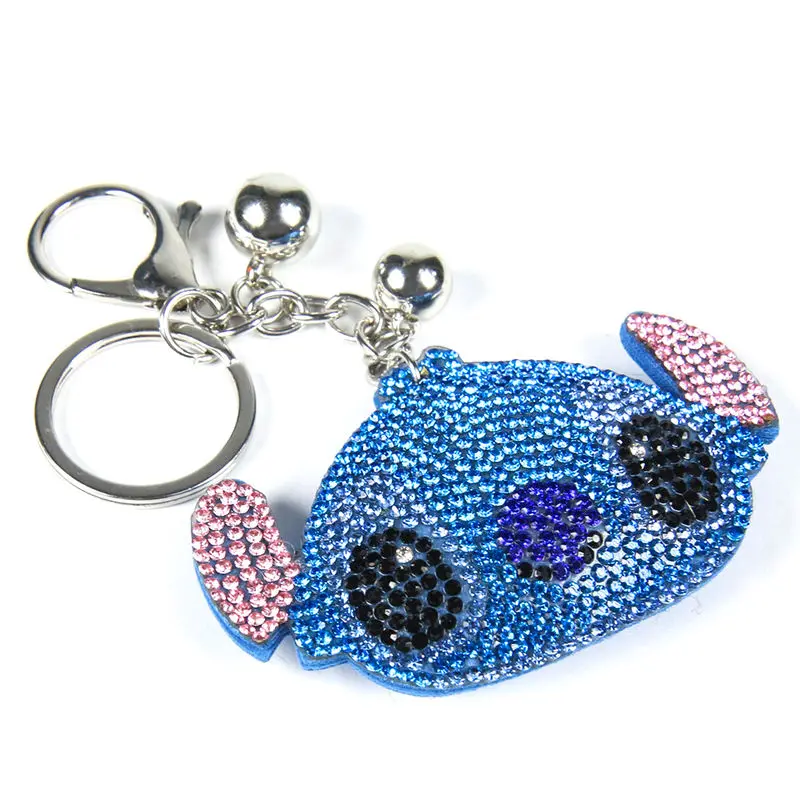 Disney Stitch prémiová kľúčenka produktová fotografia