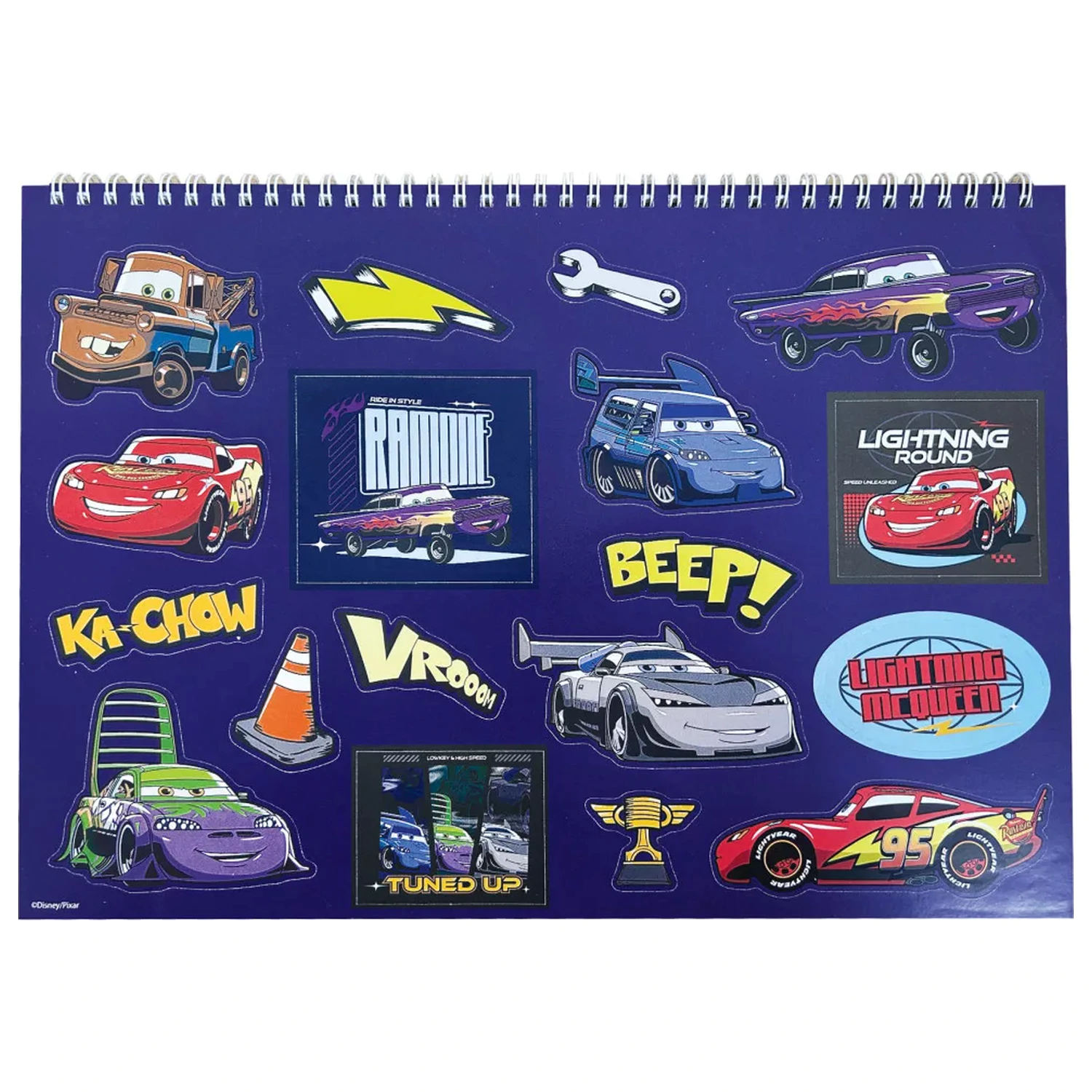 Disney Cars Roaring A/4 Špirálový skicár 40 listov so samolepkami produktová fotografia