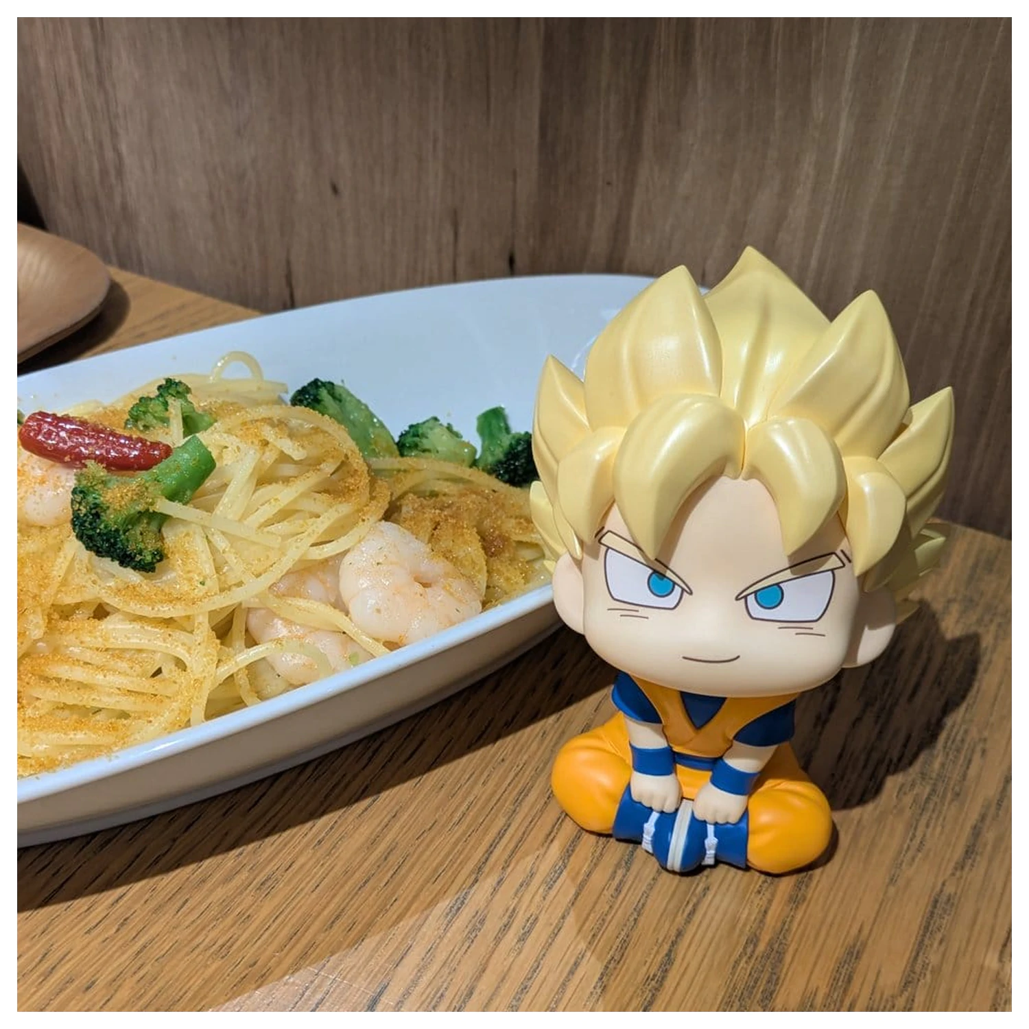 Dragon Ball DAIMA Look Up PVC figúrka Super Saiyan Son Goku (mini) 11 cm produktová fotografia