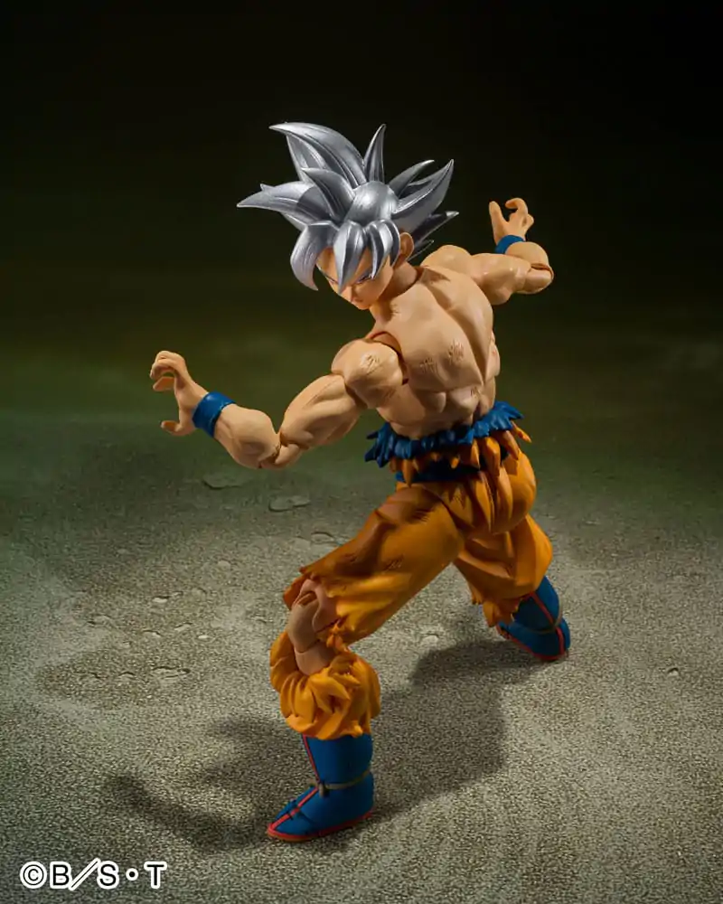 Dragon Ball Super S.H. Figuarts Akčná figúrka Son Goku Ultra Instinct Toyotarou Edition) 14 cm termékfotó