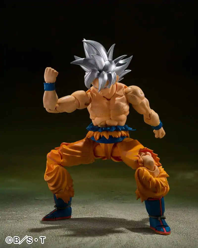 Dragon Ball Super S.H. Figuarts Akčná figúrka Son Goku Ultra Instinct Toyotarou Edition) 14 cm termékfotó