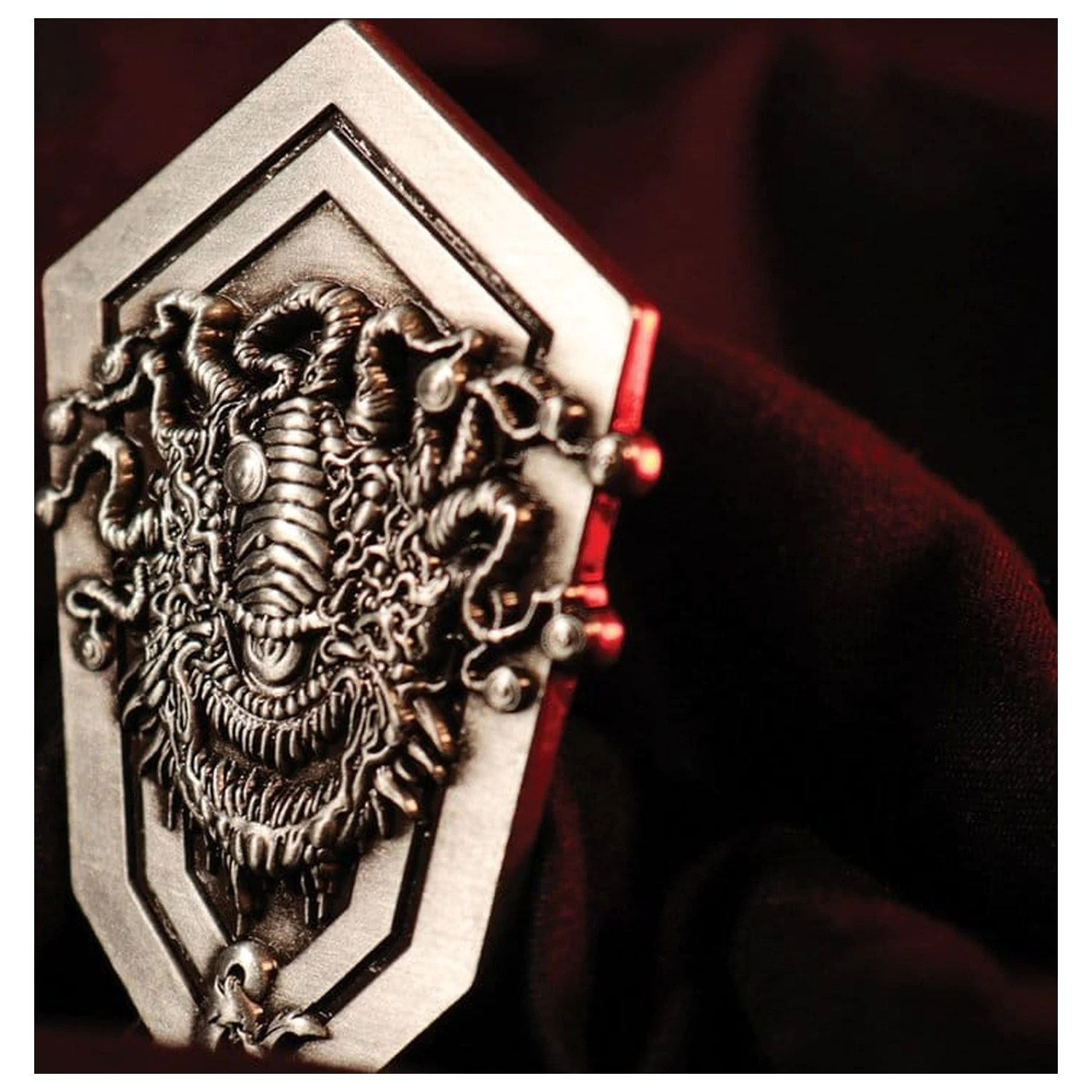 Dungeons & Dragons Odznak Beholder Limitovaná edícia produktová fotografia