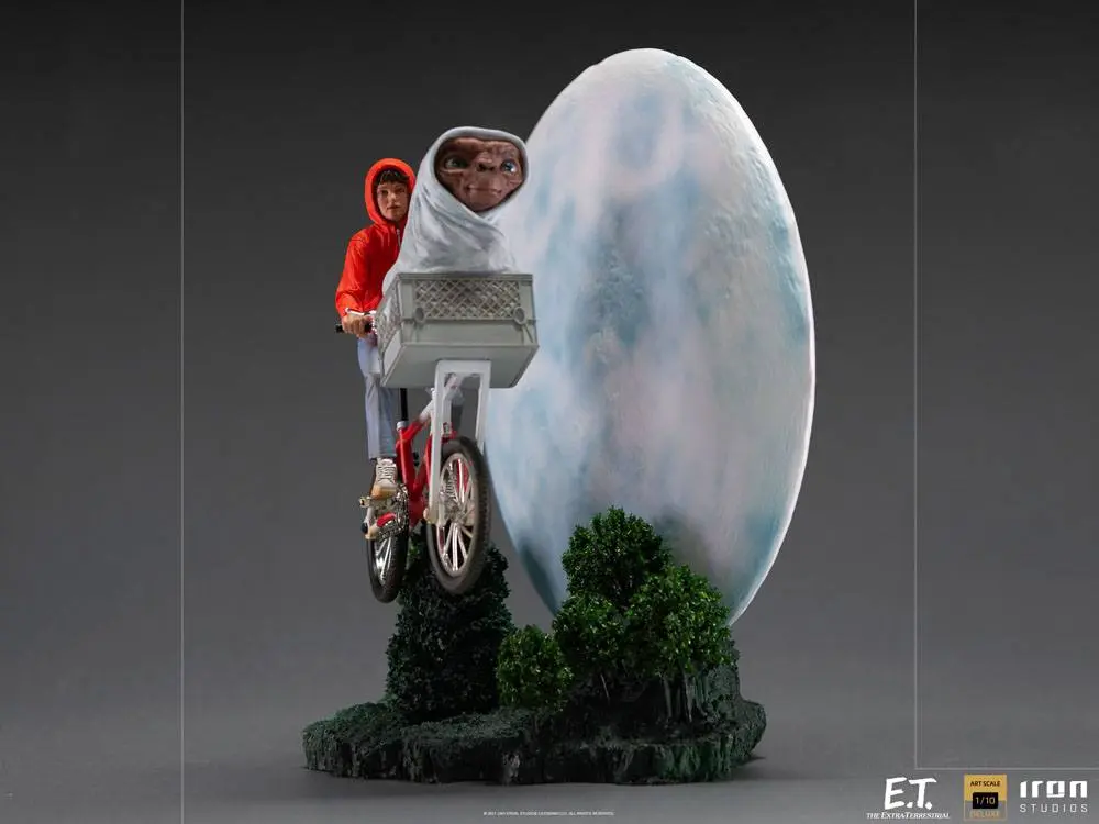 E.T. the Extra-Terrestrial Deluxe Art Scale Statue 1/10 E.T. & Elliot 27 cm Soška produktová fotografia