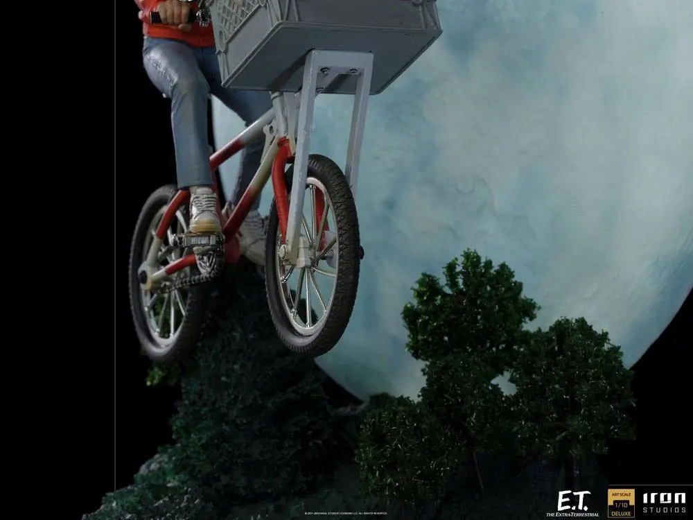 E.T. the Extra-Terrestrial Deluxe Art Scale Statue 1/10 E.T. & Elliot 27 cm Soška produktová fotografia