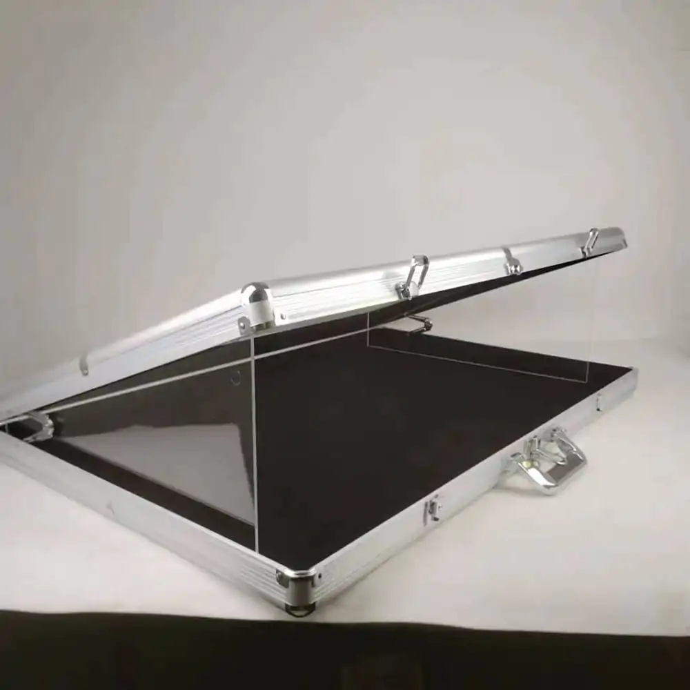 Kufor na vystavenie zberateľských kariet Evoretro produktová fotografia