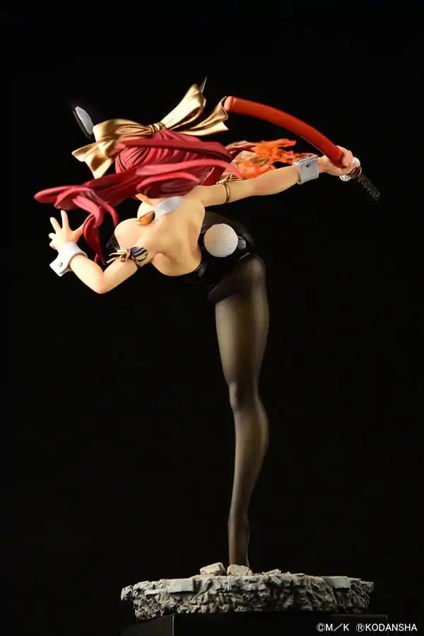 Fairy Tail Socha 1/6 Erza Scarlet High Kick Black Bunny Ver. 37 cm produktová fotografia