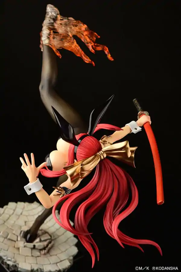 Fairy Tail Socha 1/6 Erza Scarlet High Kick Black Bunny Ver. 37 cm produktová fotografia