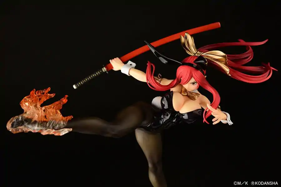 Fairy Tail Socha 1/6 Erza Scarlet High Kick Black Bunny Ver. 37 cm produktová fotografia