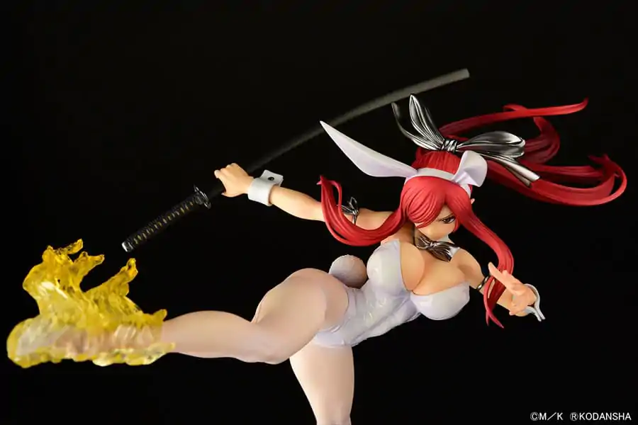 Fairy Tail Socha 1/6 Erza Scarlet High Kick White Bunny Ver. 37 cm produktová fotografia