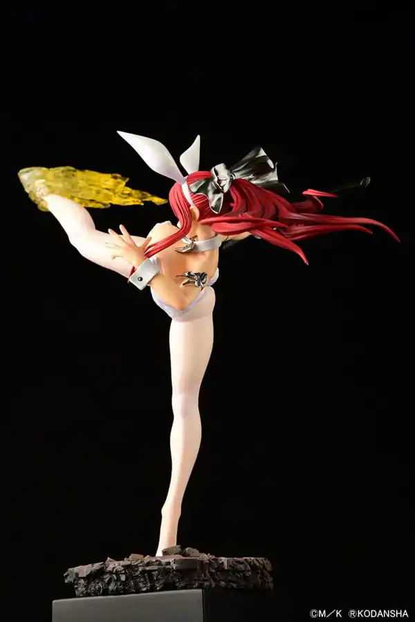 Fairy Tail Socha 1/6 Erza Scarlet High Kick White Bunny Ver. 37 cm produktová fotografia