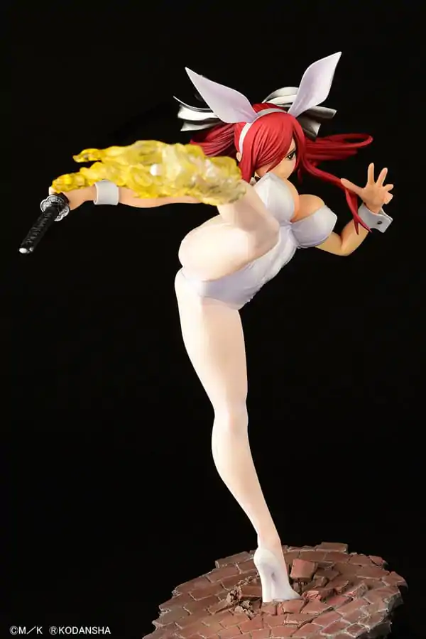Fairy Tail Socha 1/6 Erza Scarlet High Kick White Bunny Ver. 37 cm produktová fotografia