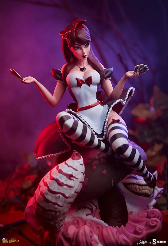 Fairytale Fantasies Collection Socha Alice in Wonderland Game of Hearts Edition 34 cm produktová fotografia