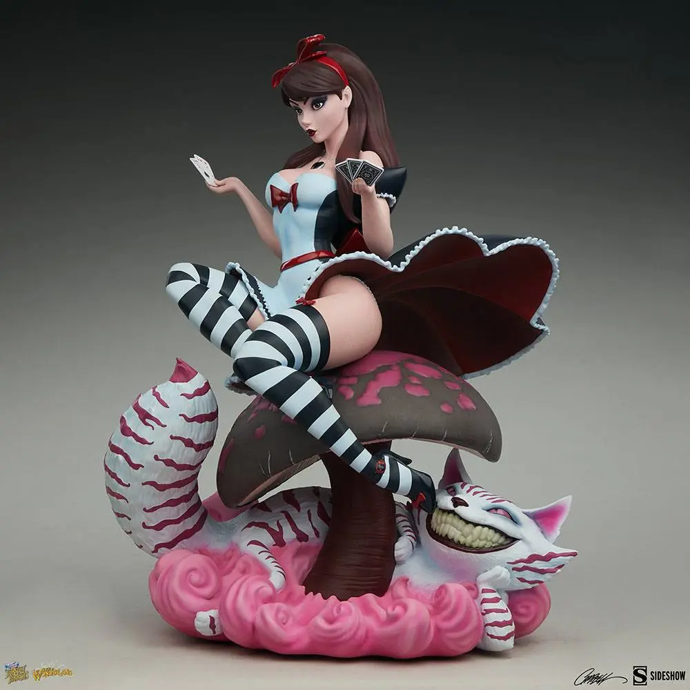 Fairytale Fantasies Collection Socha Alice in Wonderland Game of Hearts Edition 34 cm produktová fotografia