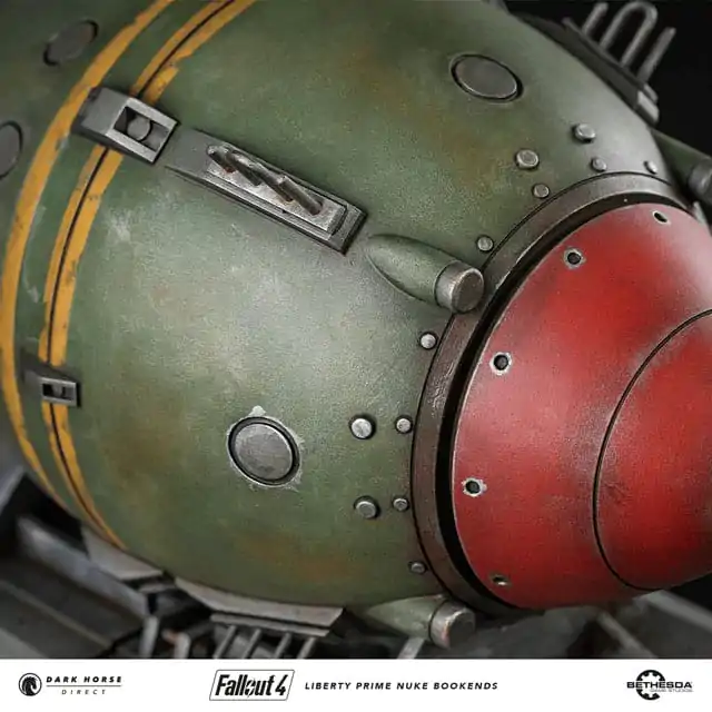 Fallout 4 PVC Socha Liberty Prime Nuke Bomb Podpery na knihy 17 cm produktová fotografia