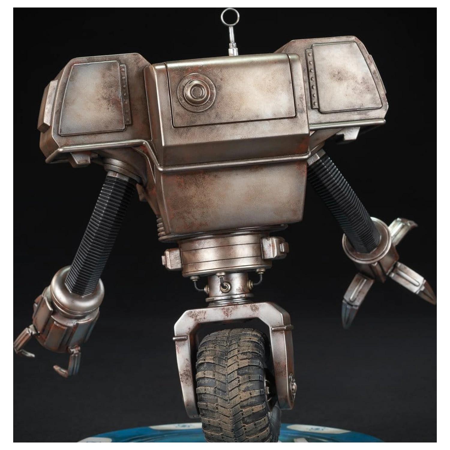 Fallout (Amazon) PVC figúrka Victor the Securitron 25 cm produktová fotografia