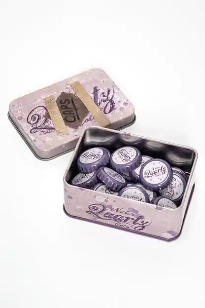 Fallout Zberateľská plechovka Bottle Caps Series Nuka Quartz 10 cm produktová fotografia