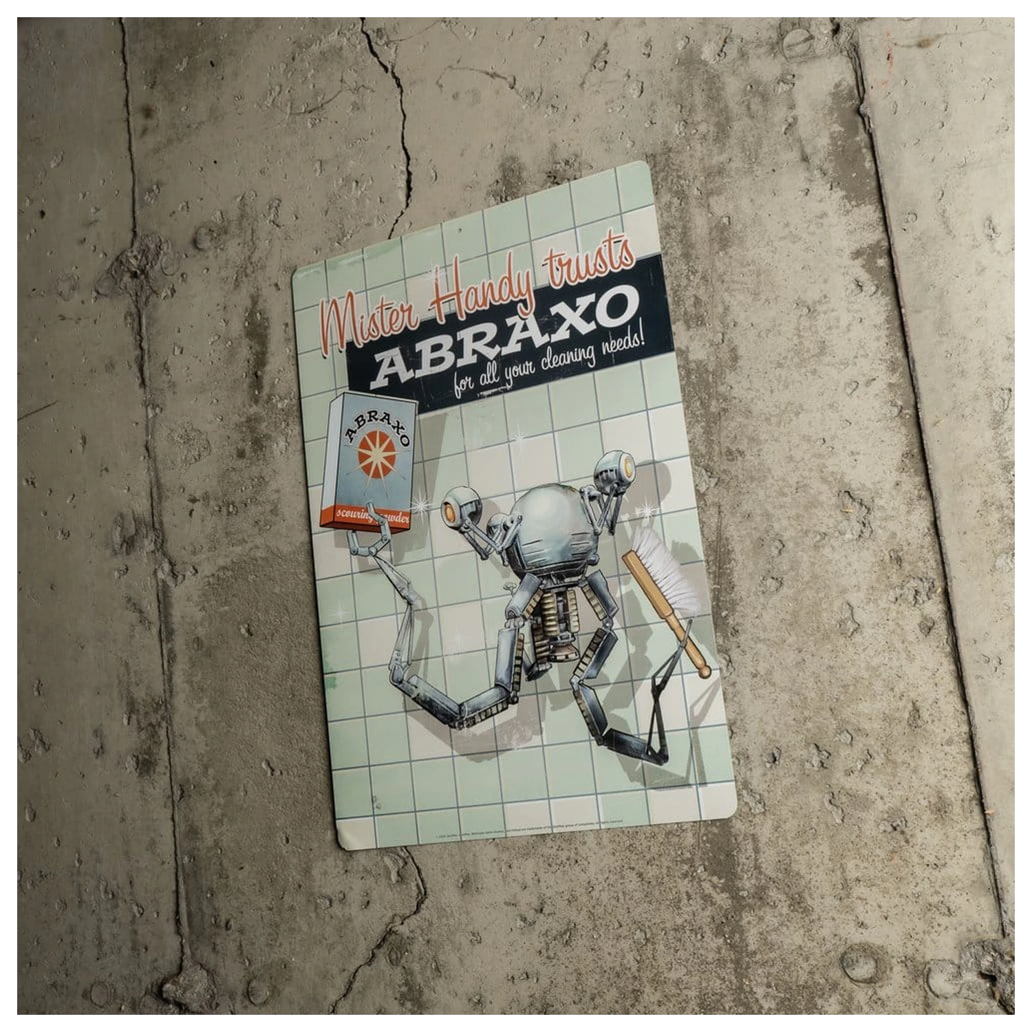 Fallout kovová ceduľa Mr. Handy produktová fotografia