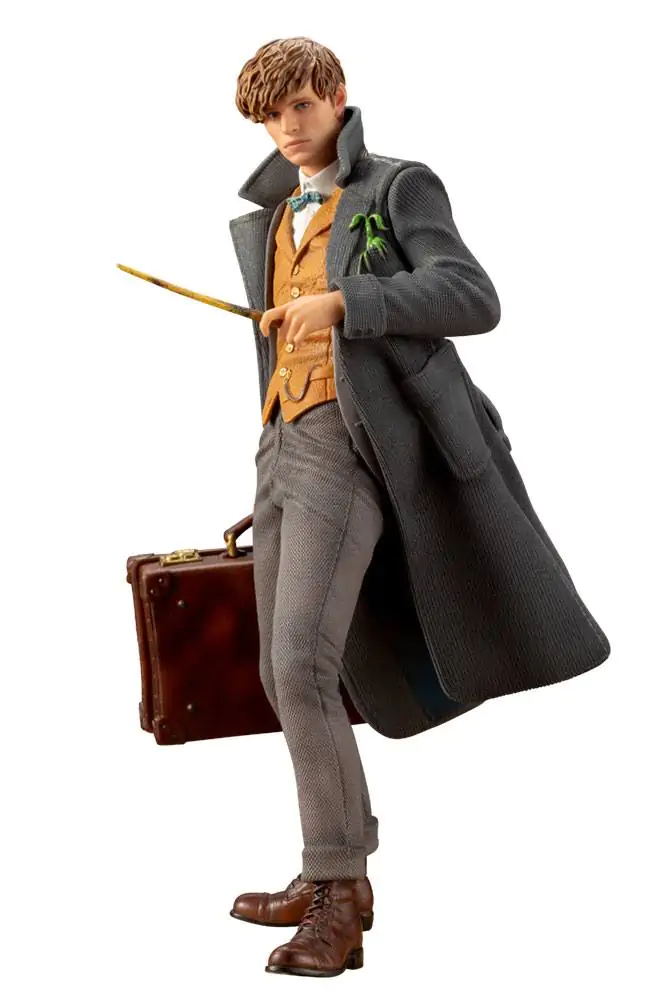 Fantastické zvery 2 ARTFX+ PVC Socha 1/10 Newt Scamander 18 cm produktová fotografia