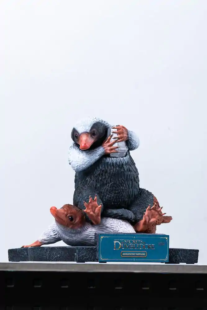 Fantastic Beasts Life-Size Statue Niffler 2 22 cm termékfotó