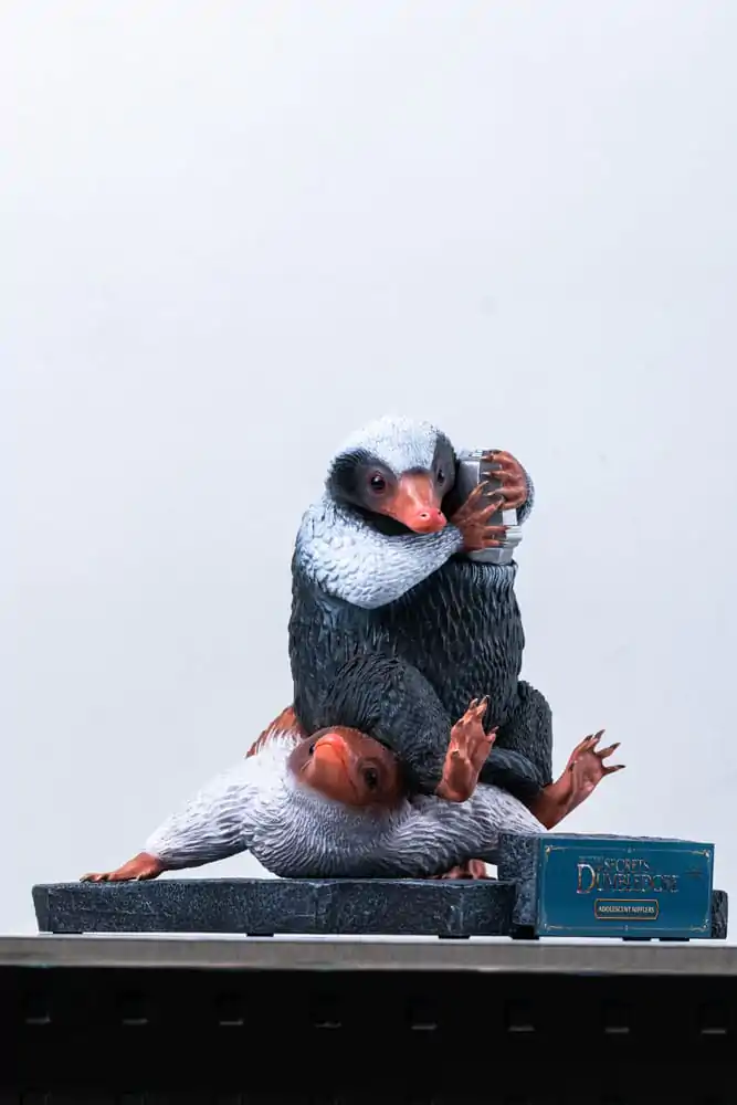 Fantastic Beasts Life-Size Statue Niffler 2 22 cm termékfotó