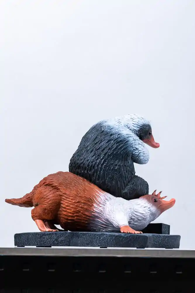 Fantastic Beasts Life-Size Statue Niffler 2 22 cm termékfotó