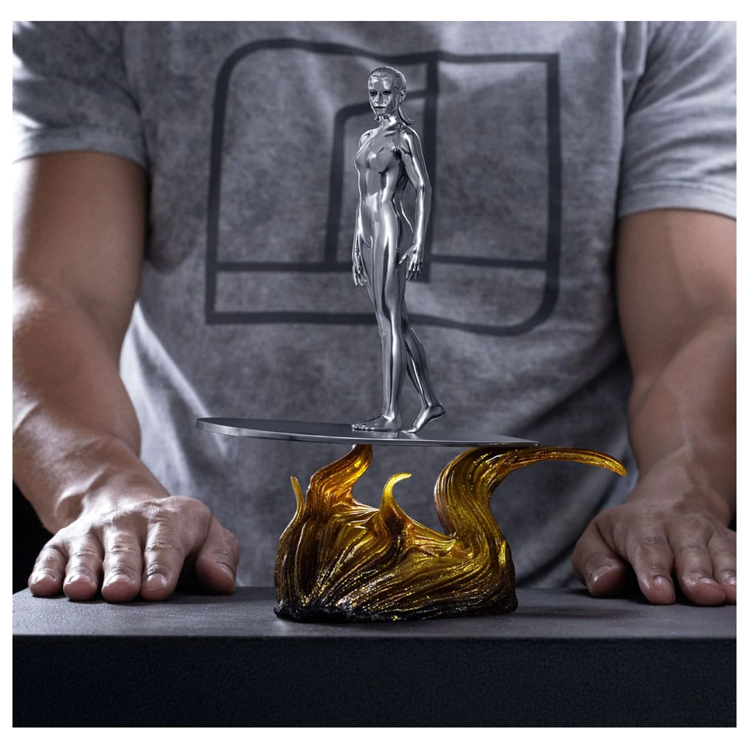 Fantastic Four Art Scale socha 1/10 Silver Surfer 27 cm produktová fotografia