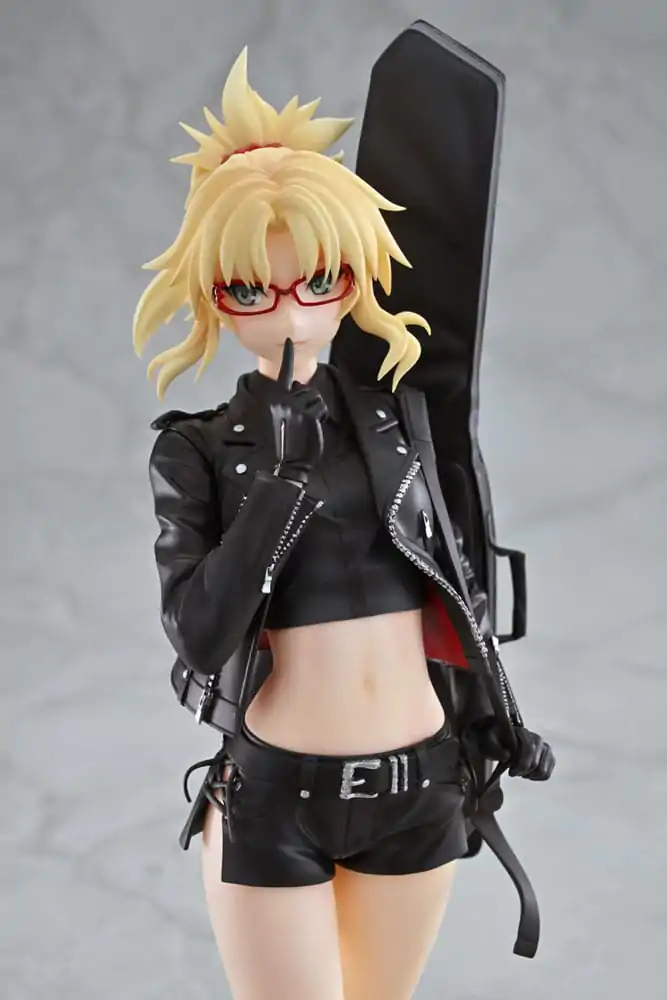 Fate/Apocrypha PVC Socha figúrka 1/7 Red Saber (Mordred) Original Glasses Model Ver. 22 cm termékfotó