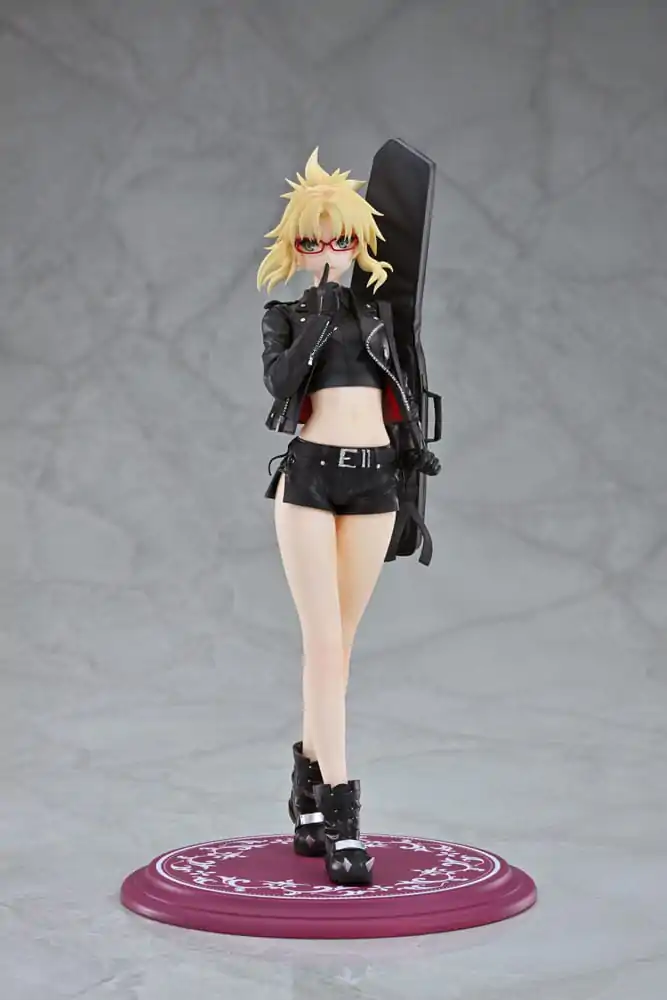 Fate/Apocrypha PVC Socha figúrka 1/7 Red Saber (Mordred) Original Glasses Model Ver. 22 cm termékfotó