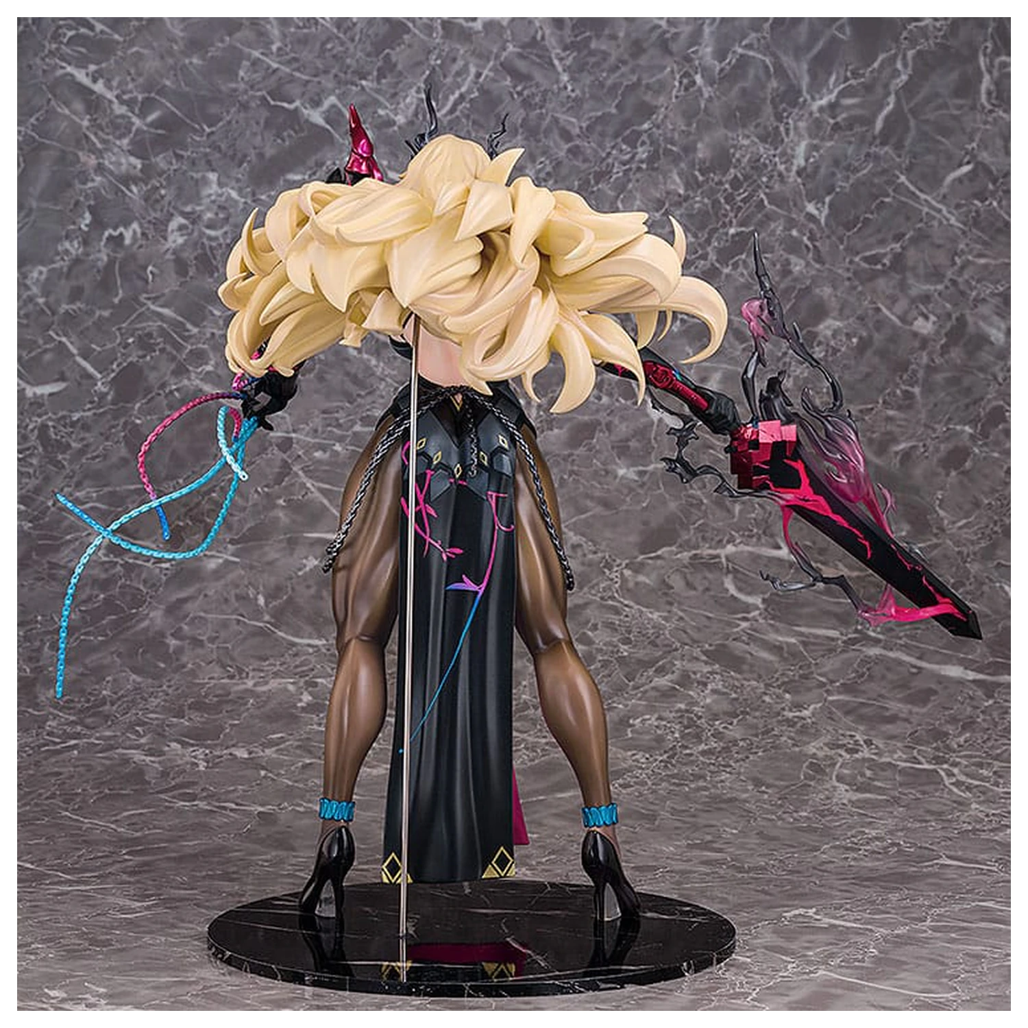 Fate/Grand Order PVC Socha 1/7 Saber/Barghest 32 cm produktová fotografia