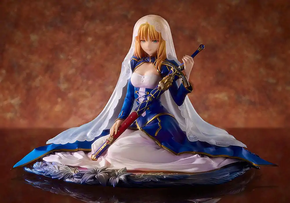Fate/Grand Order PVC Socha 1/7 Saber Garden of Avalon 14 cm produktová fotografia
