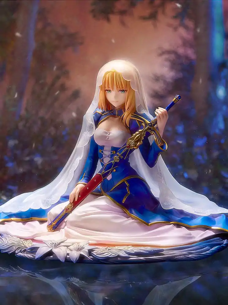 Fate/Grand Order PVC Socha 1/7 Saber Garden of Avalon 14 cm produktová fotografia
