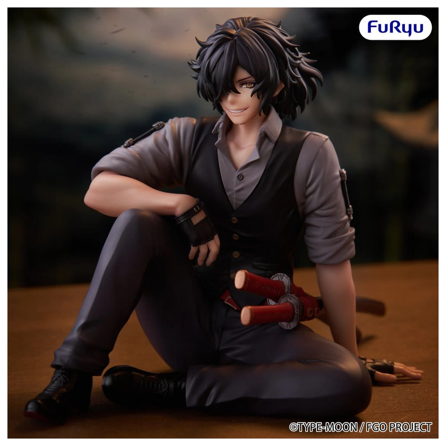 Fate/Grand Order Noodle Stopper PVC Figúrka Assassin Izou Okada Awesome Dapper Suit 9 cm produktová fotografia