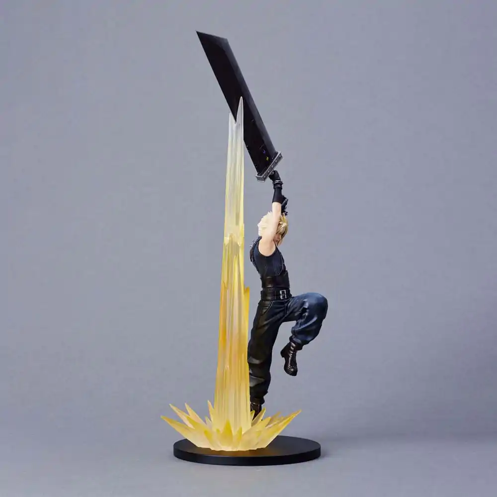 Final Fantasy VII Rebirth PVC figúrka Cloud Strife 30 cm termékfotó