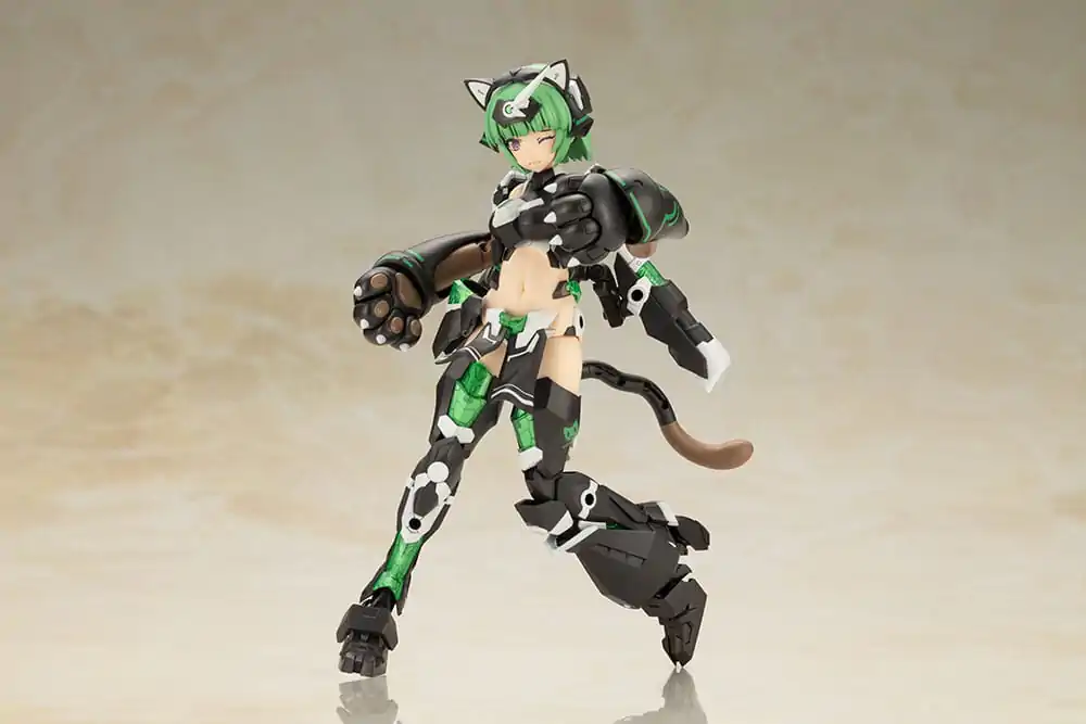 Frame Arms Girl Plastový model Magatsuki Cat Armor Ver. 16 cm termékfotó