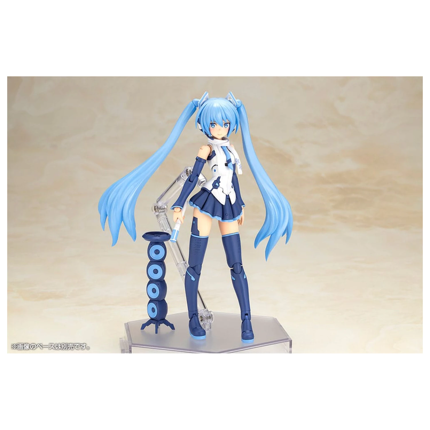 Frame Arms Girl x Hatsune Miku Plastic Model Kit Frame Music Girl Snow Miku Another Color Ver. 15 cm produktová fotografia