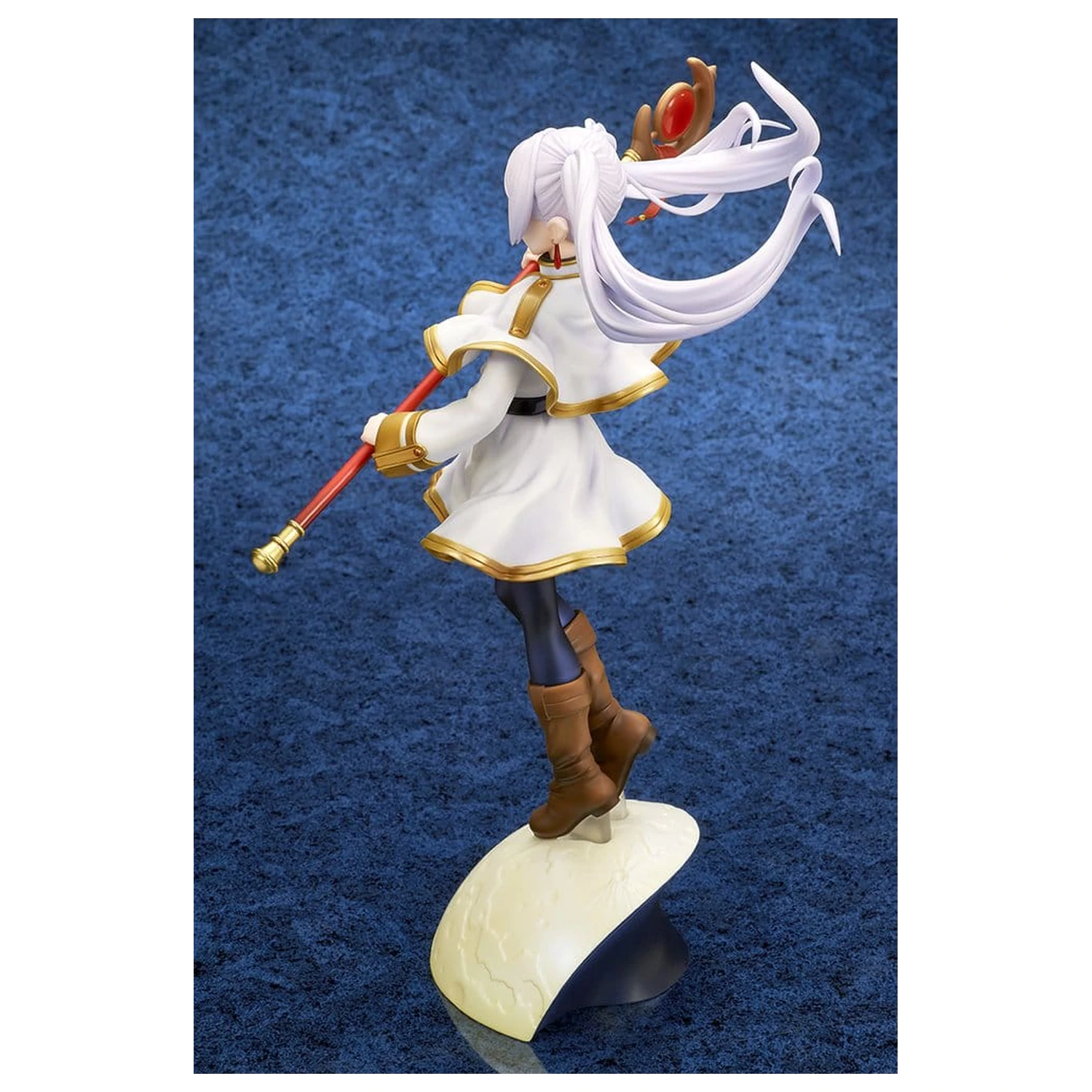 Frieren: Beyond Journey's End PVC figúrka 1/7 Frieren (vs Aura) 28 cm produktová fotografia