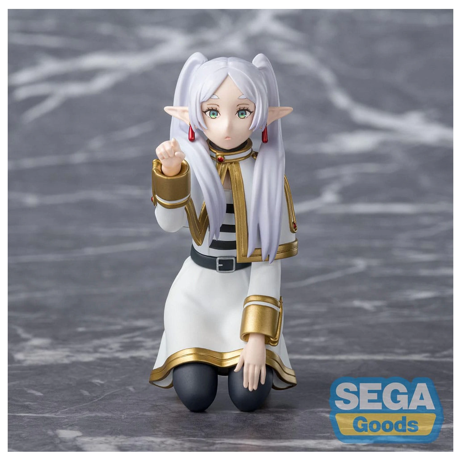 Frieren: Beyond Journey's End PM Perching PVC socha Frieren Poking Something 10 cm produktová fotografia