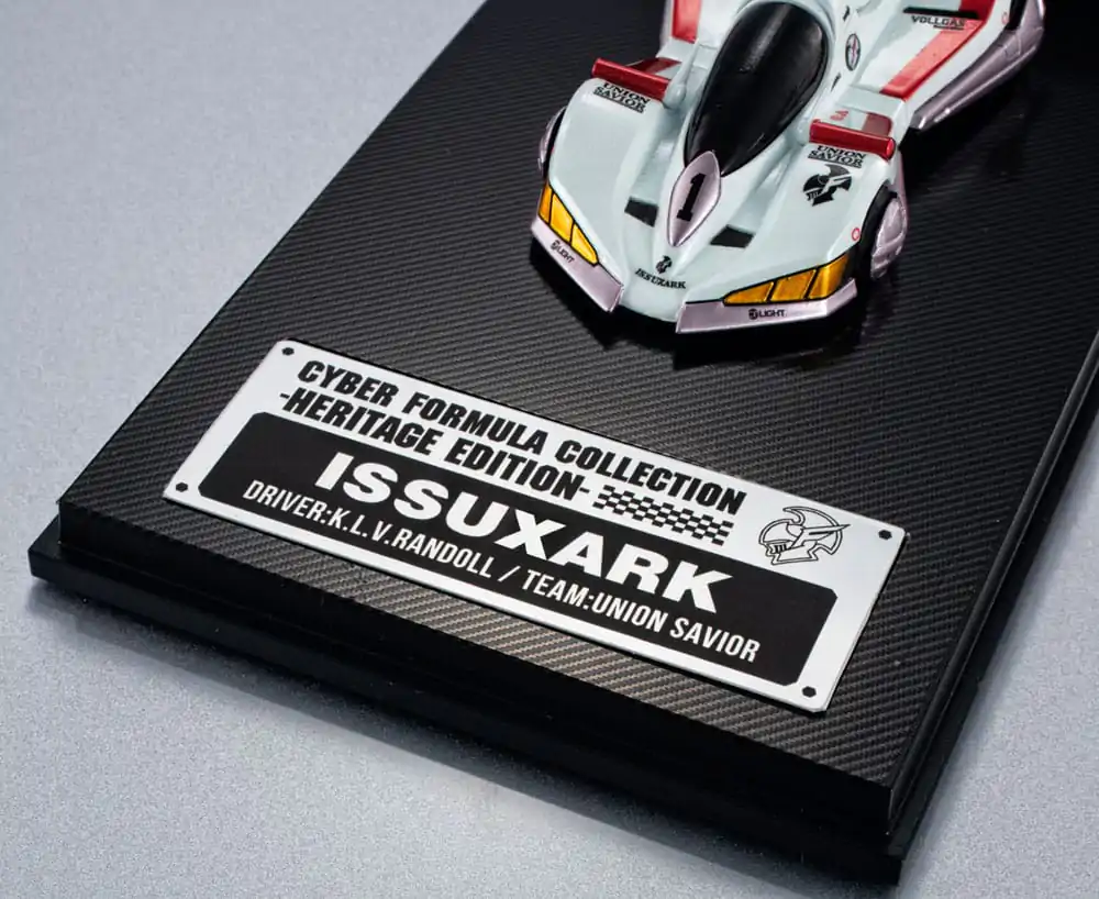 Future GPX Cyber Formula Vehicle 1/18 Issuxark Heritage Edition 14 cm termékfotó