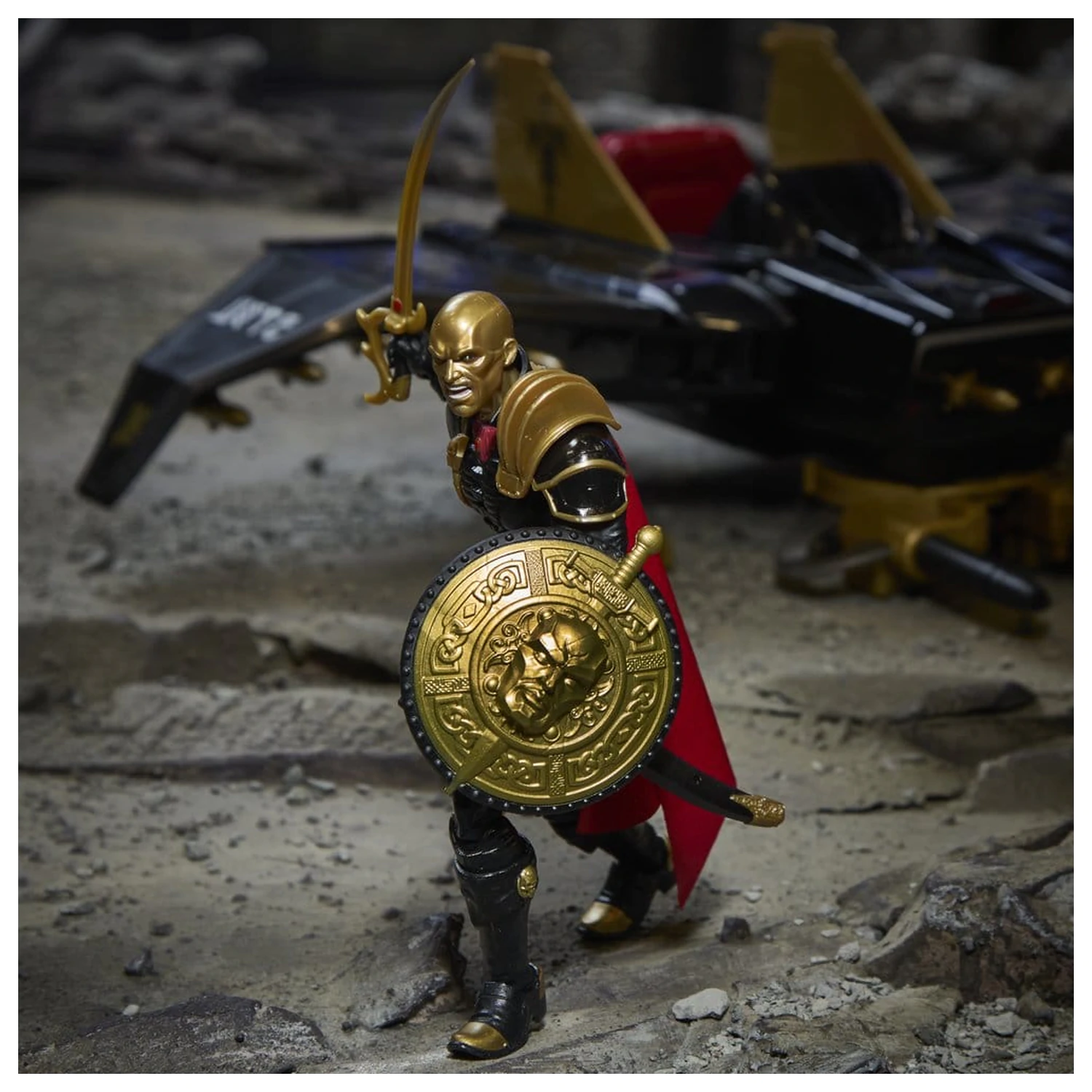 G.I. Joe Classified Series Akčná figúrka a súprava vozidla #203 Destro & Iron Grenadier Despoiler 15 cm produktová fotografia