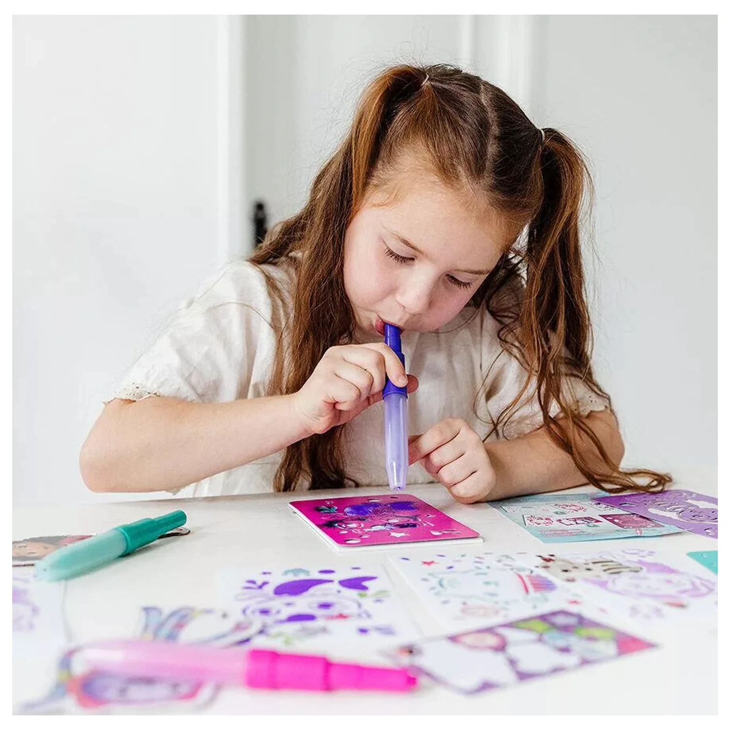 Gabi's Dollhouse Buddies Kreatívna súprava s rozprašovacím perom produktová fotografia
