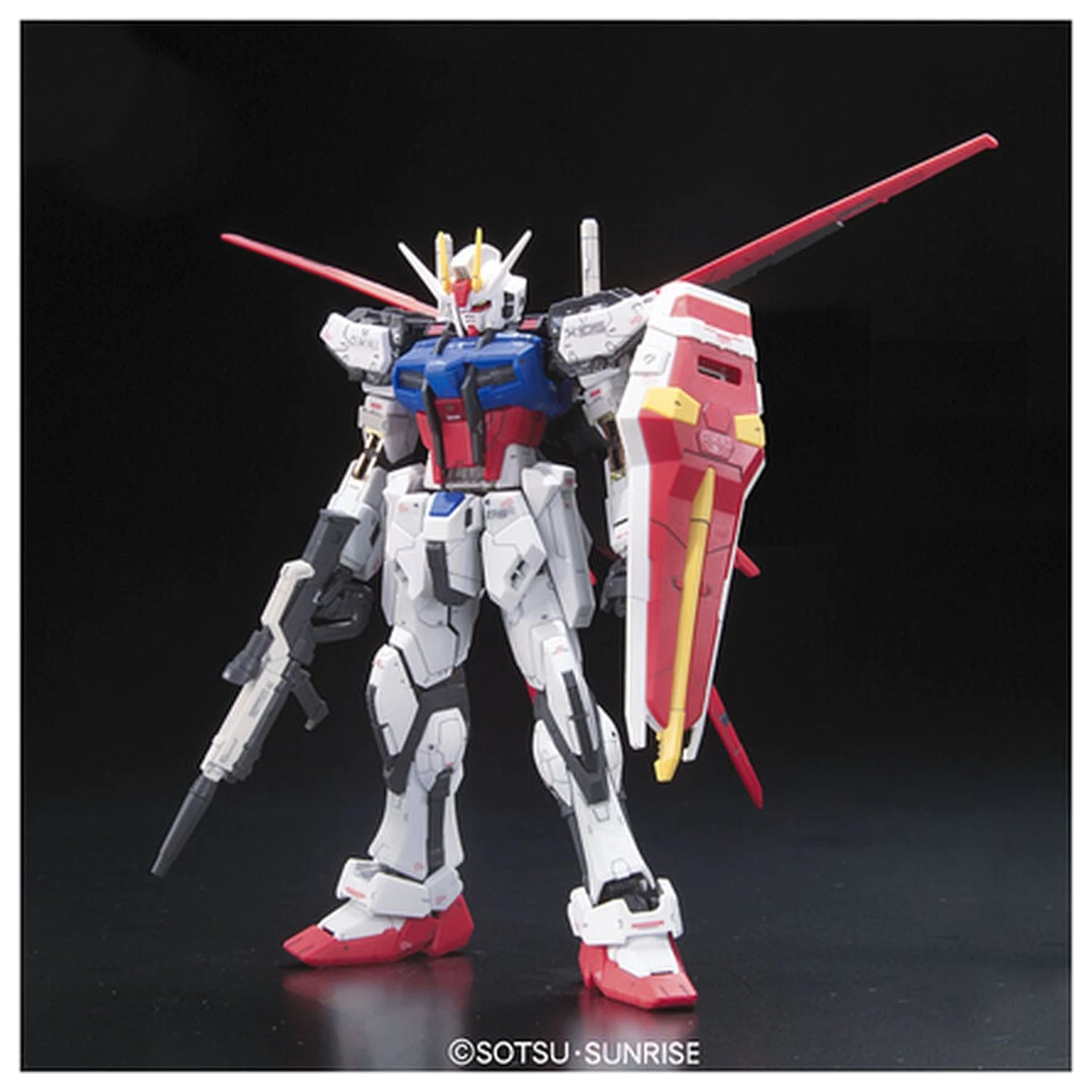 GAT-X105+AQM/E-X01 Aile Strike Gundam Súprava modelov RG 1/144 produktová fotografia