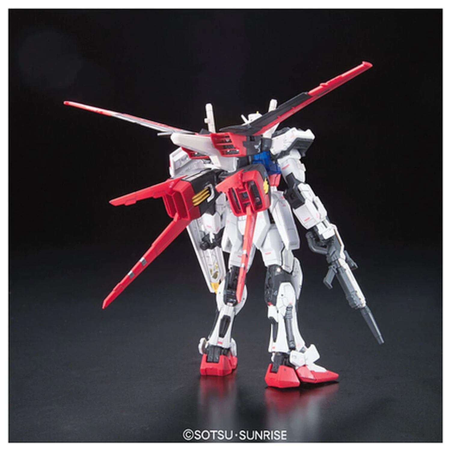 GAT-X105+AQM/E-X01 Aile Strike Gundam Súprava modelov RG 1/144 produktová fotografia
