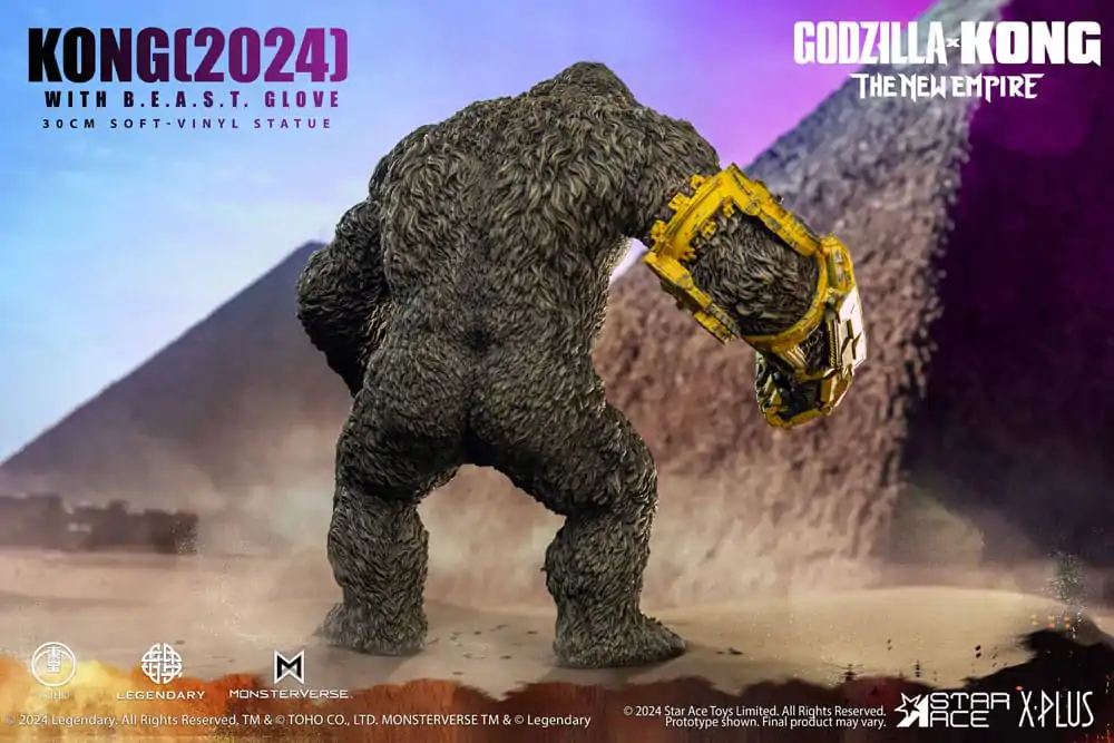 Godzilla vs. Kong: The New Empire Soft Vinyl Statue Kong s rukavicou B.E.A.S.T. 30 cm termékfotó