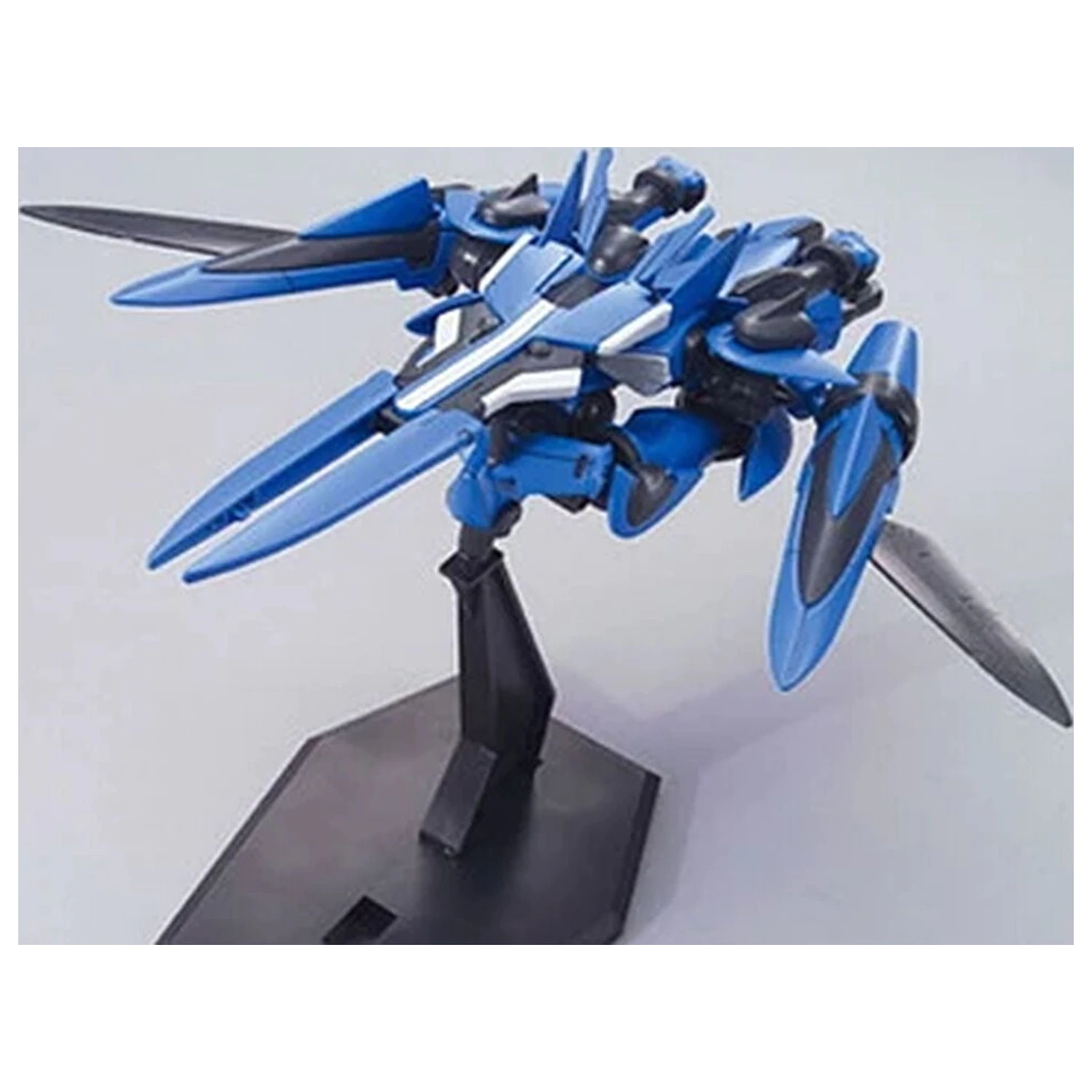 Gundam 00 The Movie Awakening of the Trailblazer Brave Commander Test Type Mobile Suit stavebnica modelu HG 1/144 produktová fotografia