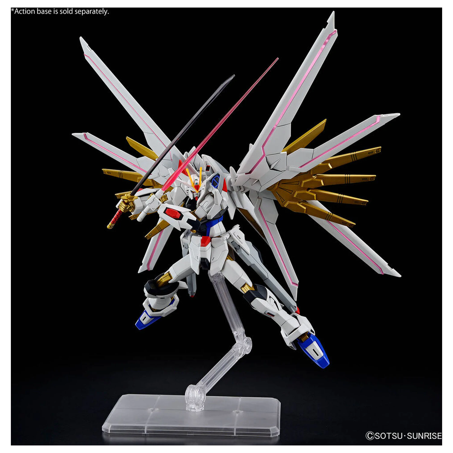 Modelársky kit HGCE 1/144 Mighty Strike Freedom Gundam produktová fotografia