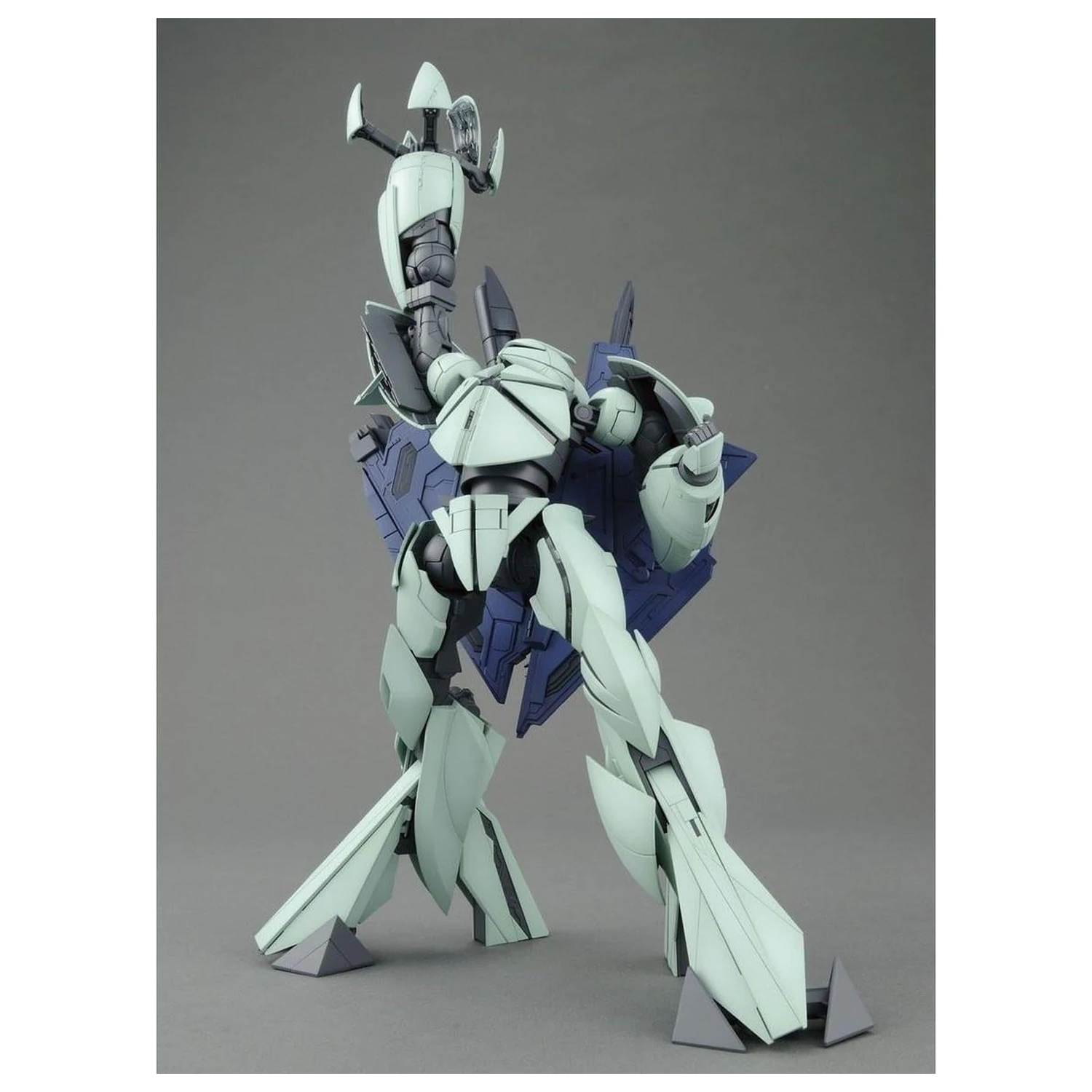 Gundam MG 1/100 Turn X Model Kit produktová fotografia