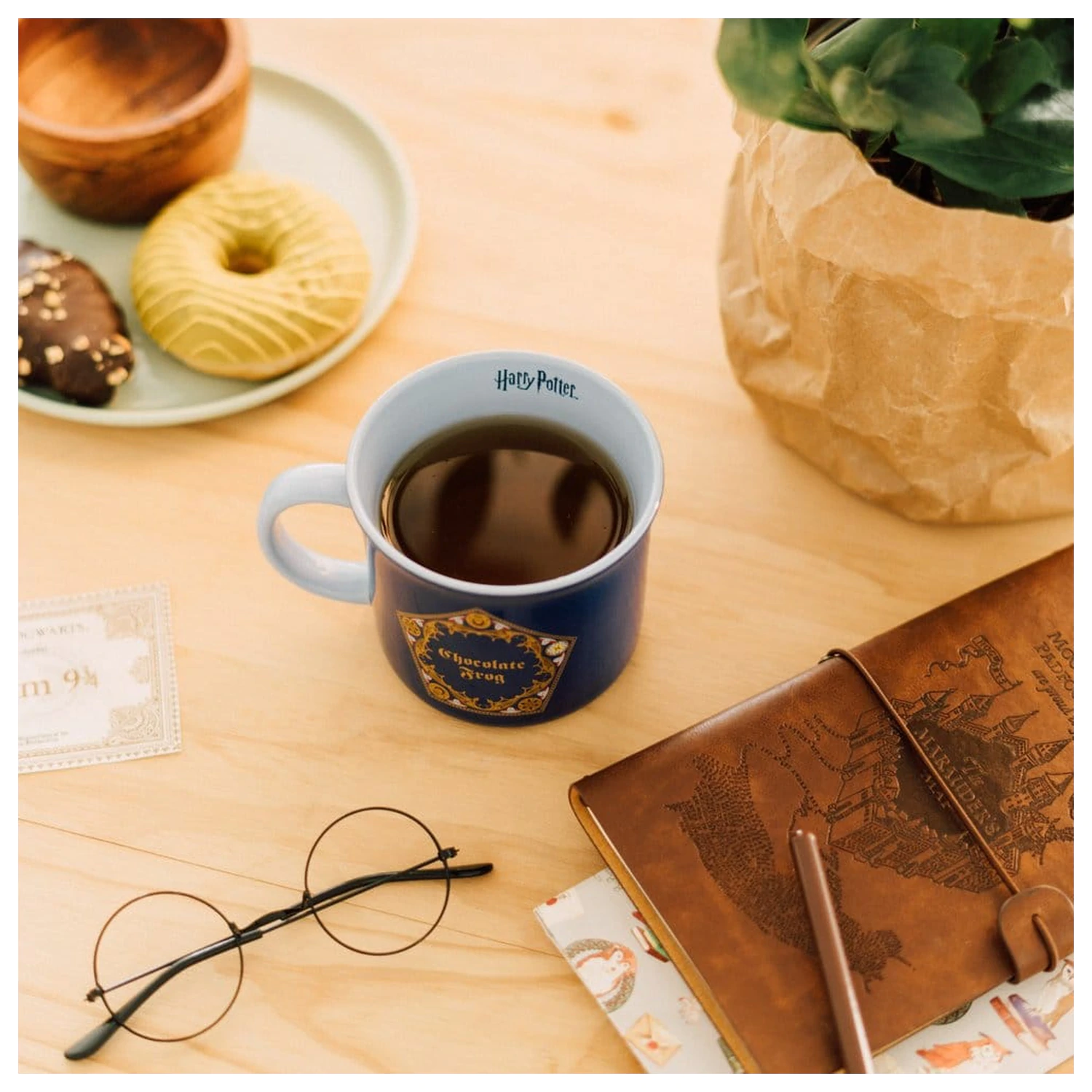 Harry Potter Premium Hrnček Chocolate Frog 375 ml produktová fotografia
