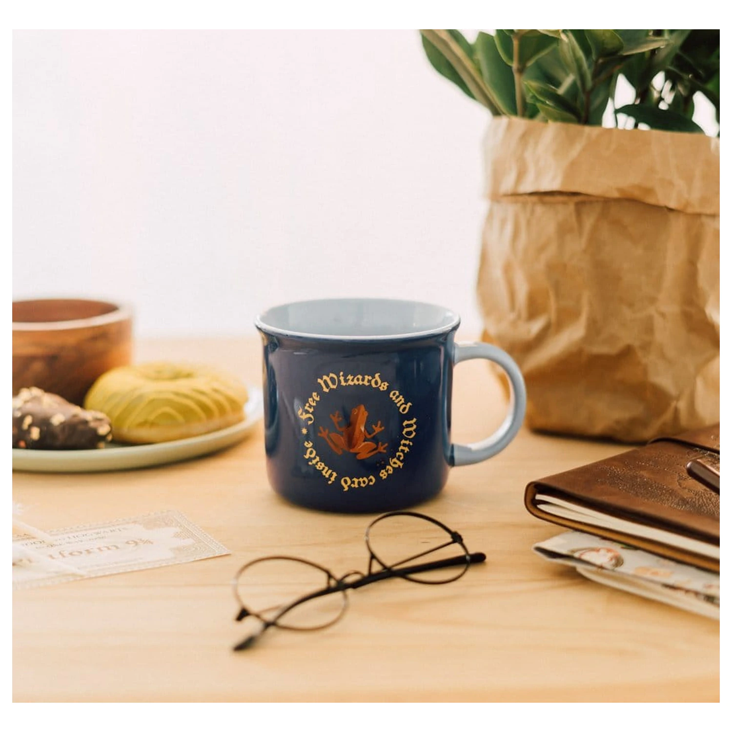 Harry Potter Premium Hrnček Chocolate Frog 375 ml produktová fotografia