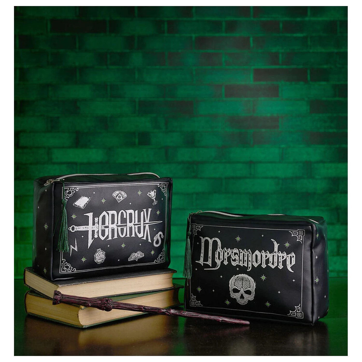 Harry Potter Dark Arts Horcrux kozmetická taška produktová fotografia