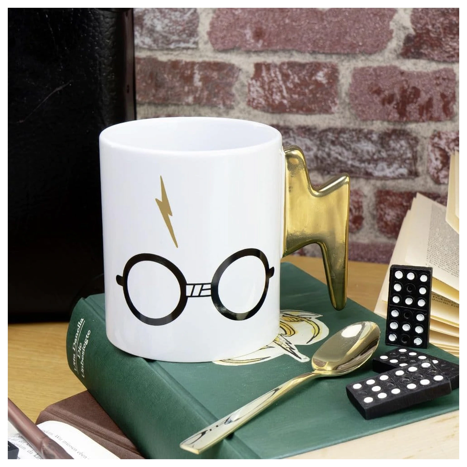 Hrnček Harry Potter Glasses Lightning Handle 460 ml produktová fotografia